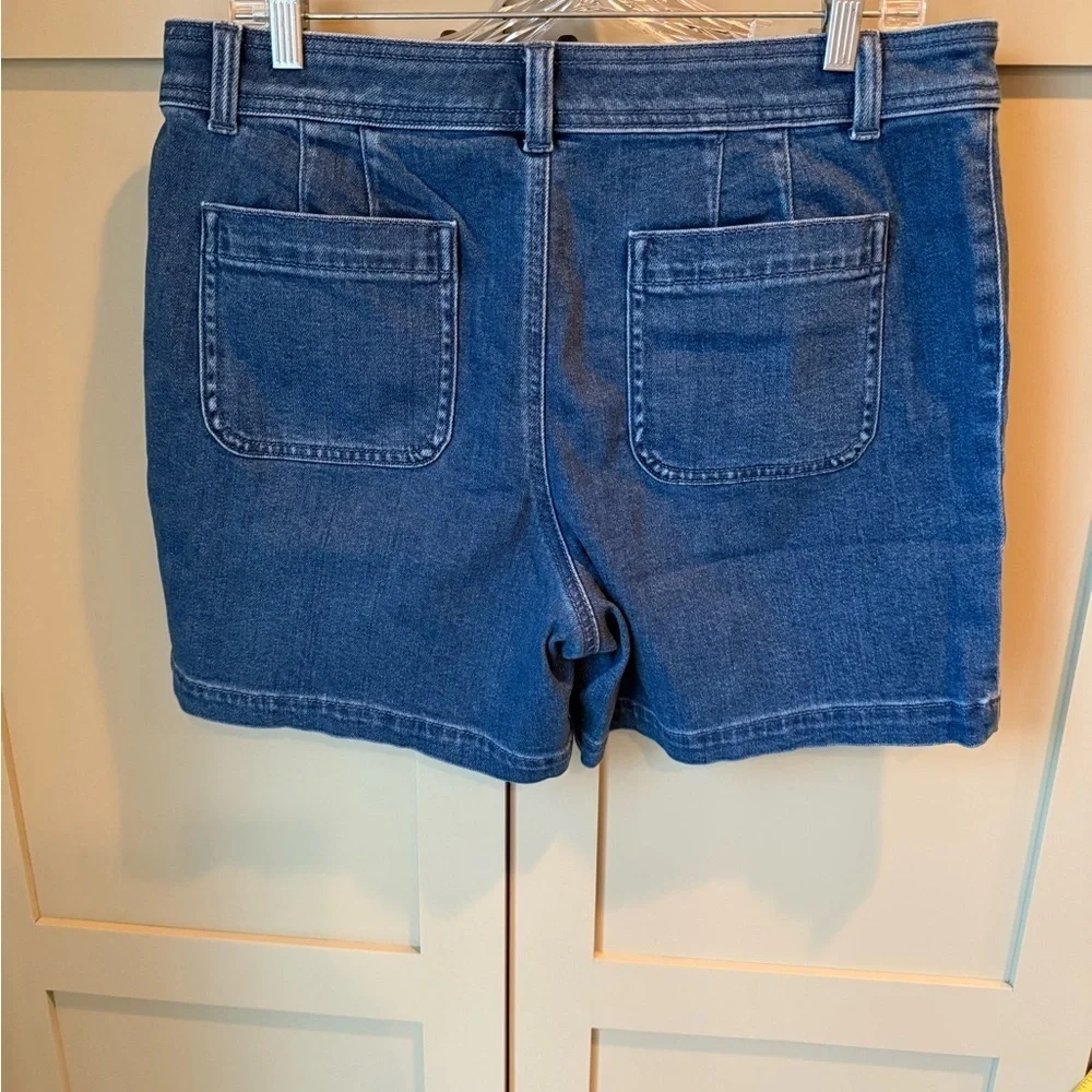 NWT Talbots Patch Pocket Blue Denim Shorts SZ 10; Purchased May 2025